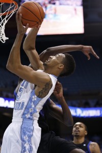 Tokoto goes up to the rim (Todd Melet)