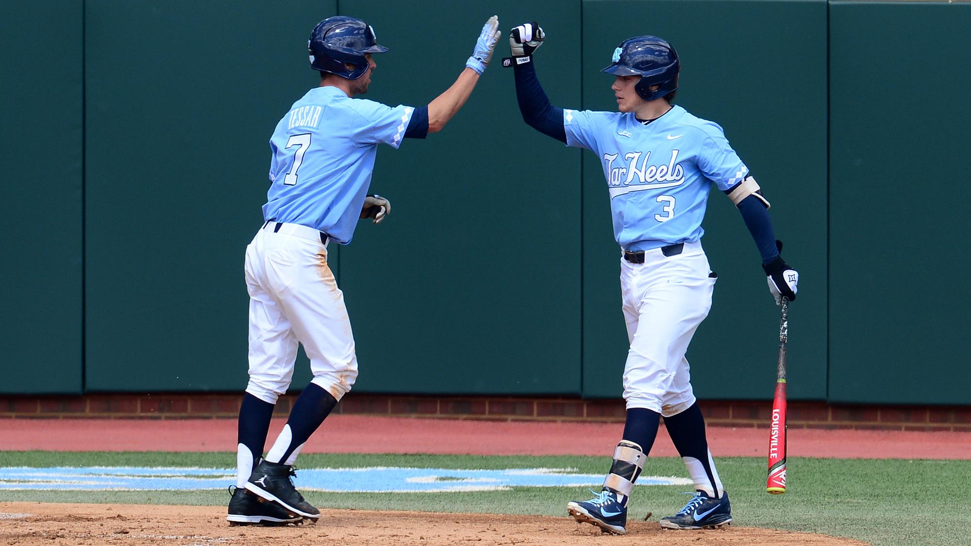 Bats Wake Up Late as UNC Baseball Rolls to 11-3 Victory Over South