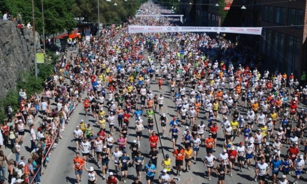A Year Later, Boston Makes Triumphant Return At Marathon
