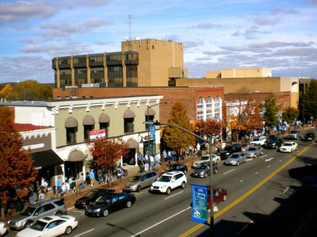 Fiber Installation Beginning in Downtown Chapel Hill Monday Night