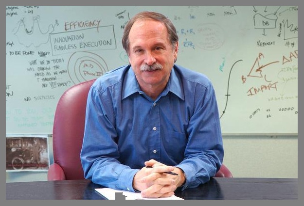 Dr. Michael Rosenberg, Innovator and Educator, Dies In Plane Crash