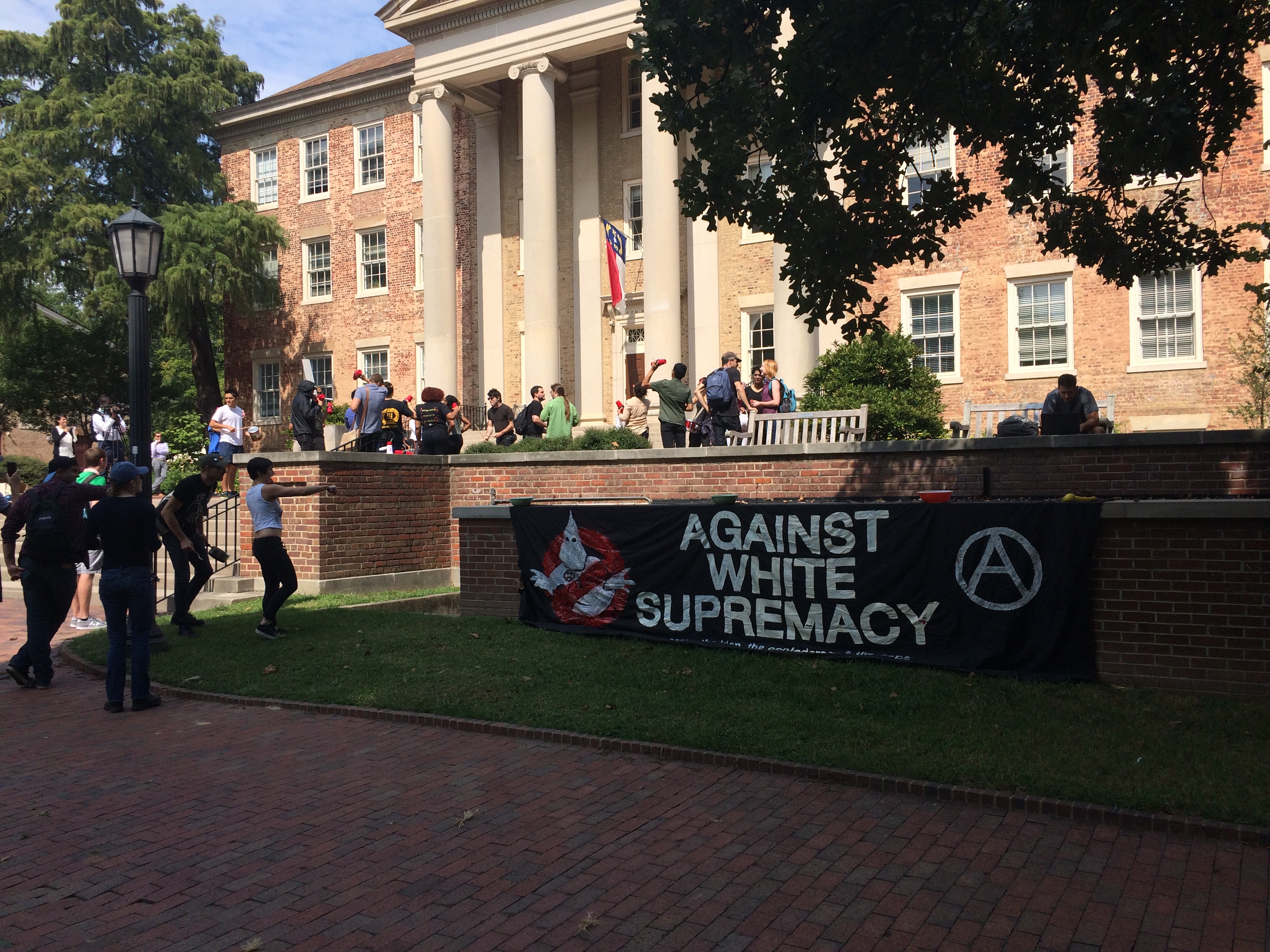 Students Make Noise For Silent Sam Protest