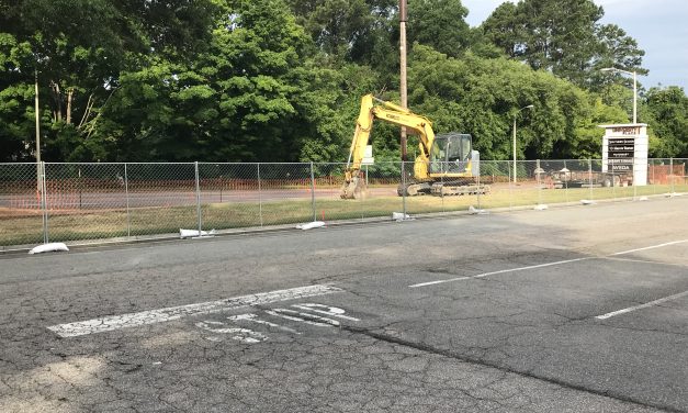PSNC Crews Replacing Pipeline Along Estes Drive in Chapel Hill