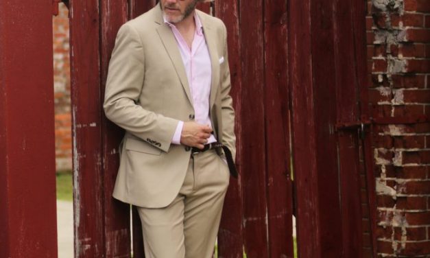 Commandments of Style: How to Wear a Khaki Suit