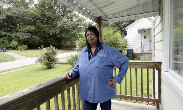 North Carolina Acts Deep Blue with State Worker Minimum Wage