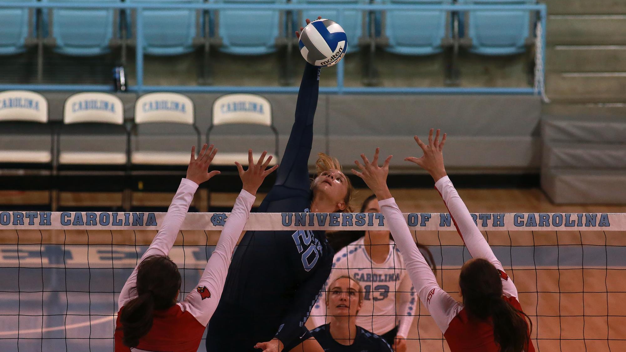 Louisville Ekes Out FiveSet Thriller Over UNC Volleyball in Chapel