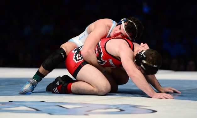 Eight Tar Heel Wrestlers Place at Hokie Open