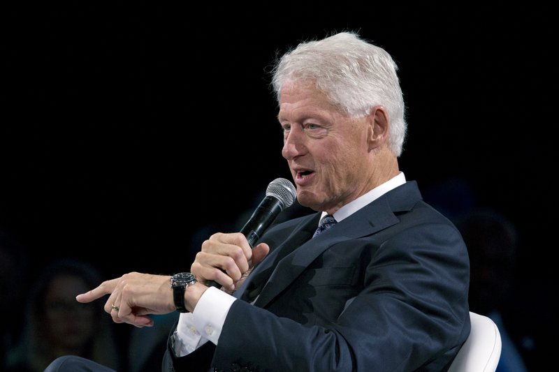Bill Clinton has 2020 Advice, but Few Candidates Seeking It