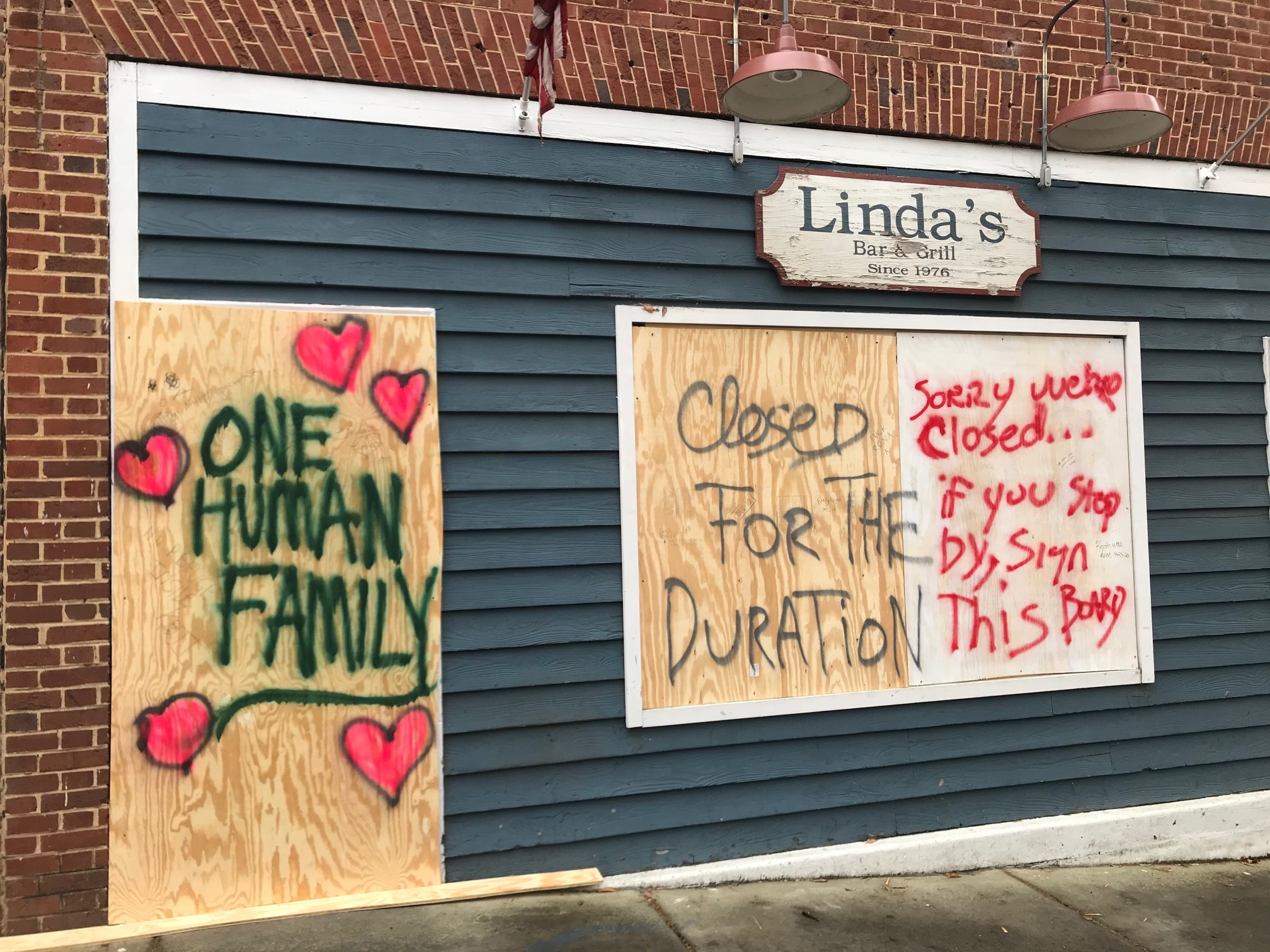 A eulogy for Linda’s: Writers, DTH journalists, and organizers remember the Chapel Hill institution