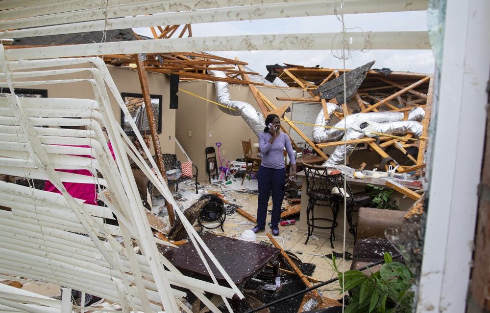 Easter Storms Sweep South, Killing at least 19 People