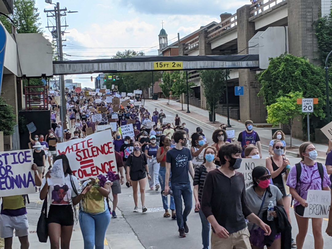 UNC Black Student Groups Lead March Across Campus, Through Chapel Hill ...