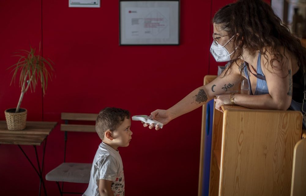Confirmed New Virus Cases Hit a New High in U.S.
