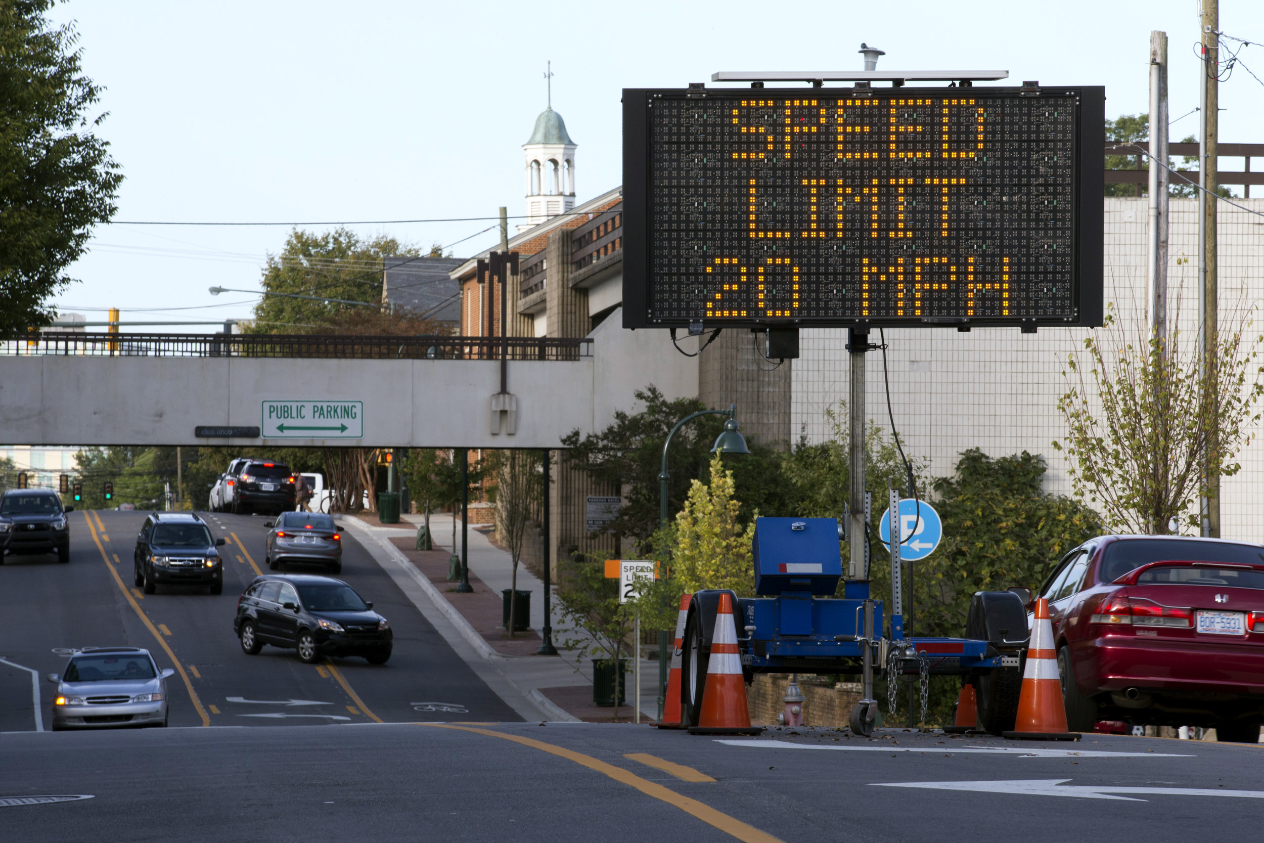 Chapel Hill Installing Digital Messaging Signs on Major Roads