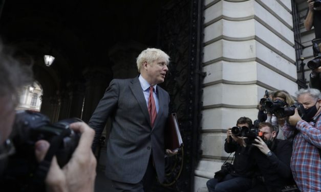 U.K. Holds Crisis Talks as France Closes Border on Virus Fears