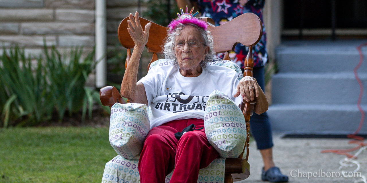 Euzelle Smith, Namesake of Chapel Hill Middle School, Dies at 101