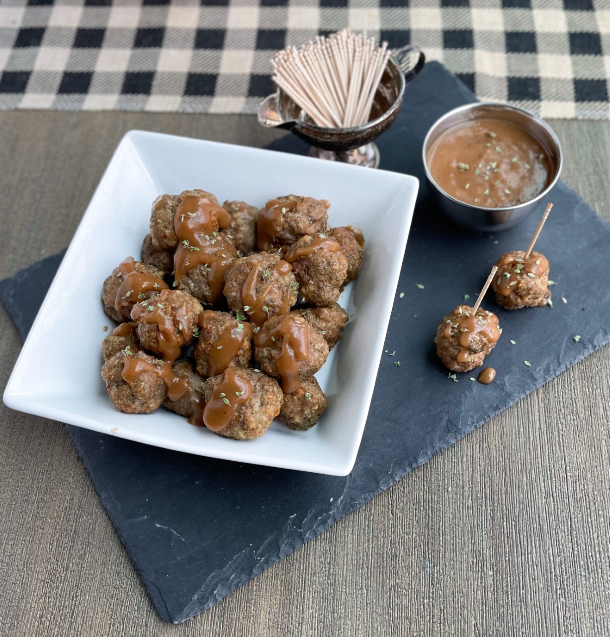 Holiday Highlights Recipe #1 – Herbed Turkey Meatballs with Apple Gravy Dipping Sauce