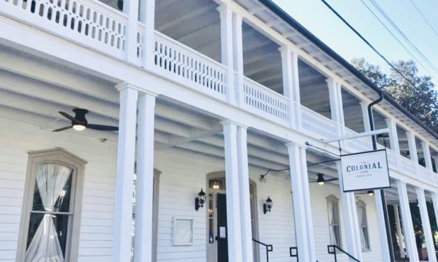 Right as Rain: Christmas at the Colonial Inn