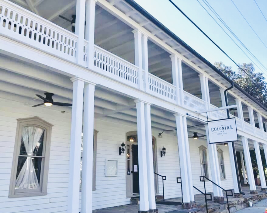 Right as Rain: Christmas at the Colonial Inn