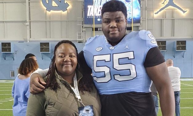 UNC Football Lands Commitment From 2022 Three-Star Offensive Lineman