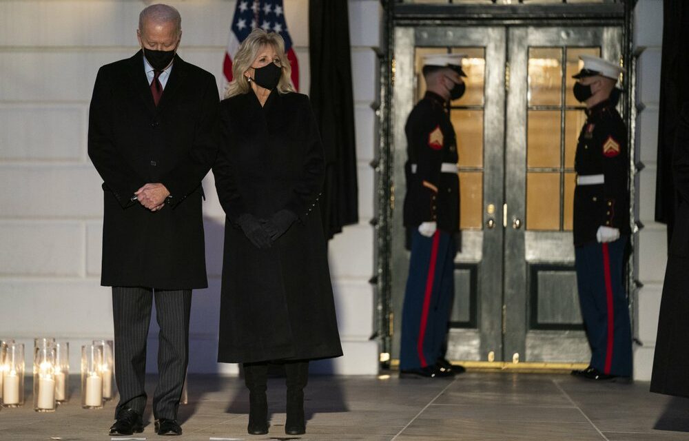 Biden Mourns 500,000 Dead, Balancing Nation’s Grief and Hope