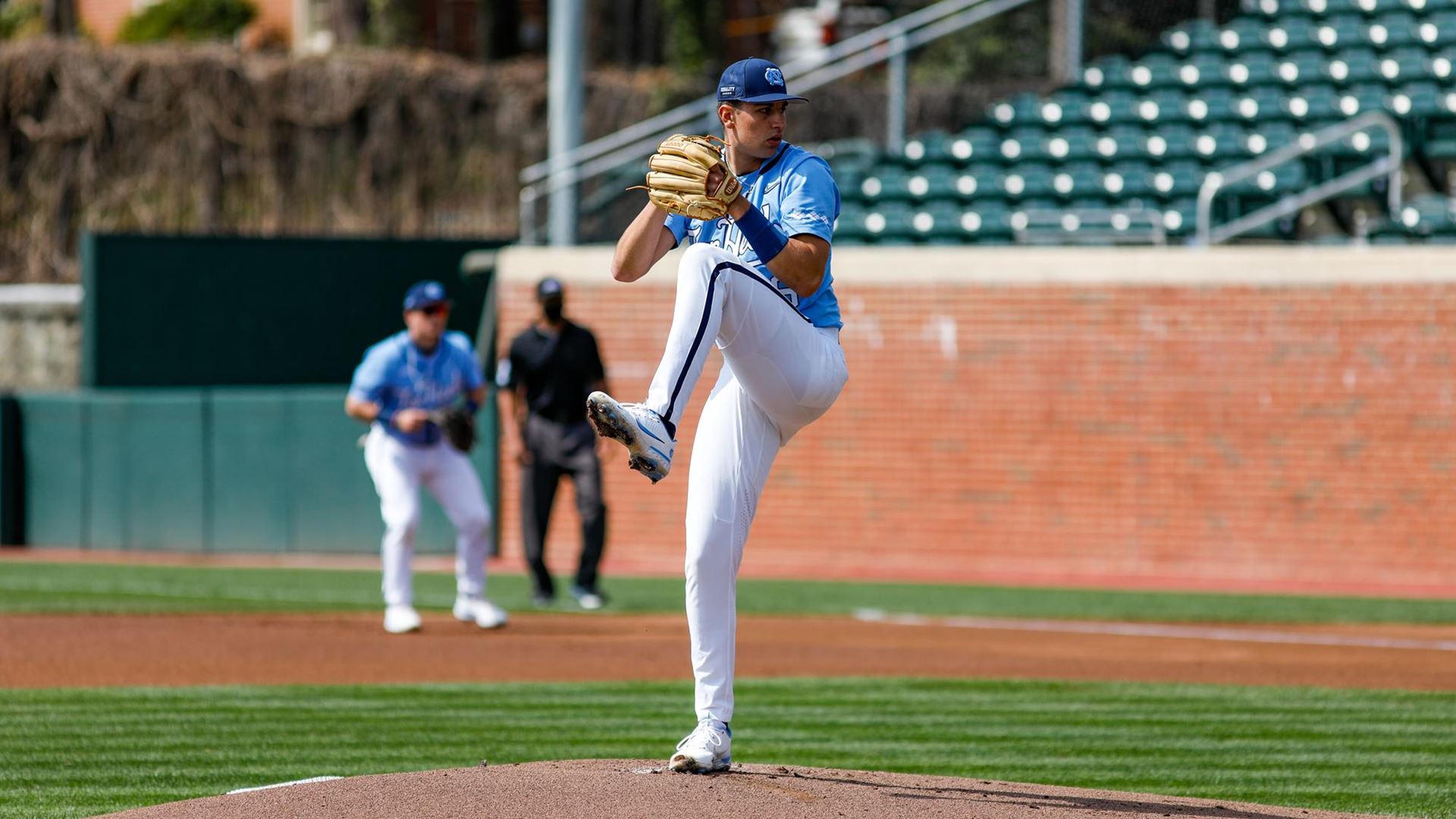 No 18 Unc Baseball Completes Series Sweep Over Clemson