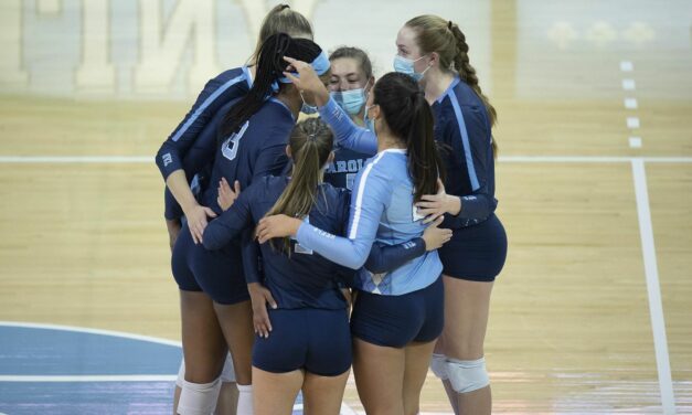 No. 25 Florida State Holds Off UNC Volleyball in Five Sets