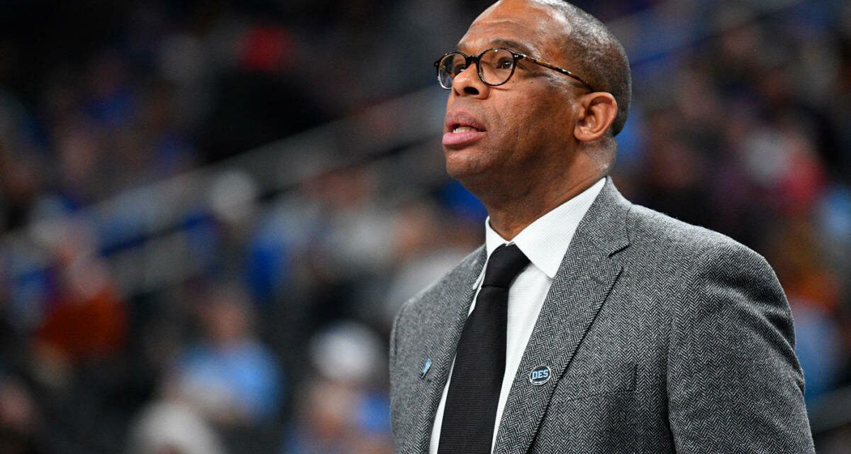 Hubert Davis Coaching Record: A Comprehensive Overview