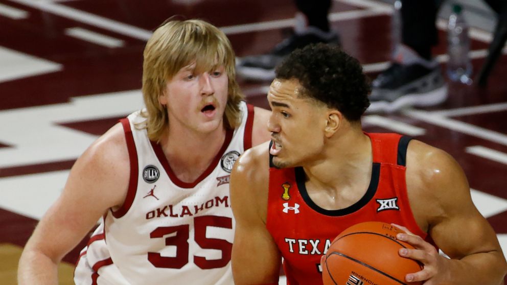 Men's Basketball: UNC Adds Oklahoma Transfer Brady Manek