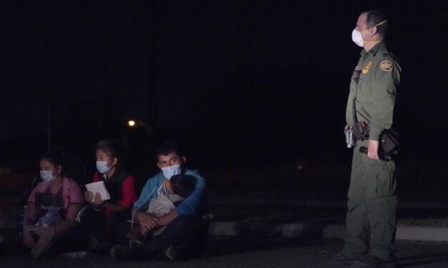 U.S. Taps Groups To Pick Asylum-Seekers To Allow Into Country