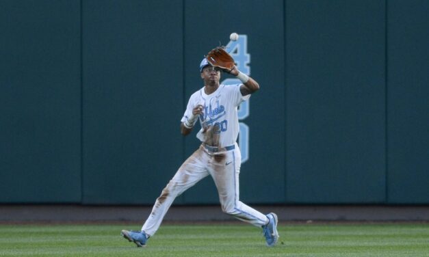 Huge Second Inning Propels UNC Baseball to Victory Over UNCW