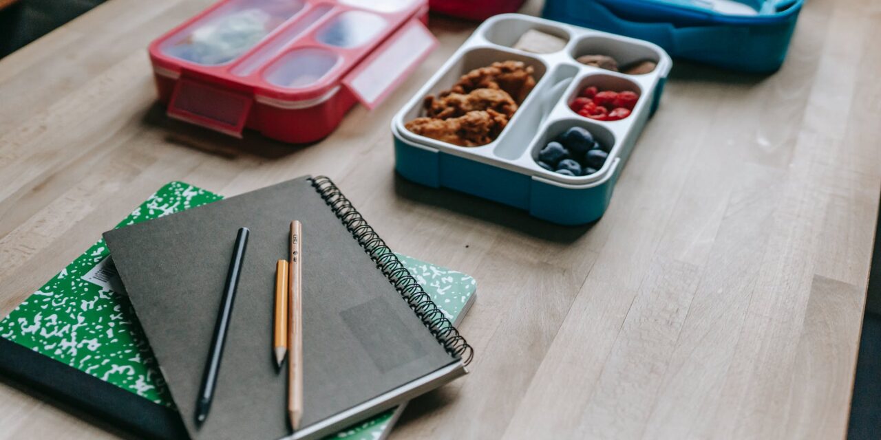 Sustainable Table: Building a Better Bagged Lunch