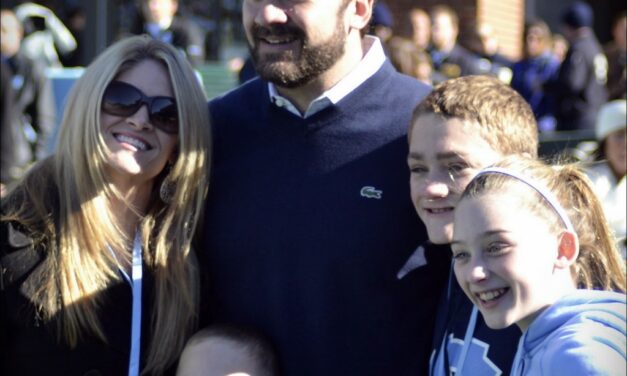 UNC Football’s Offensive Line Room to be Renamed for Former Standout Jeff Saturday