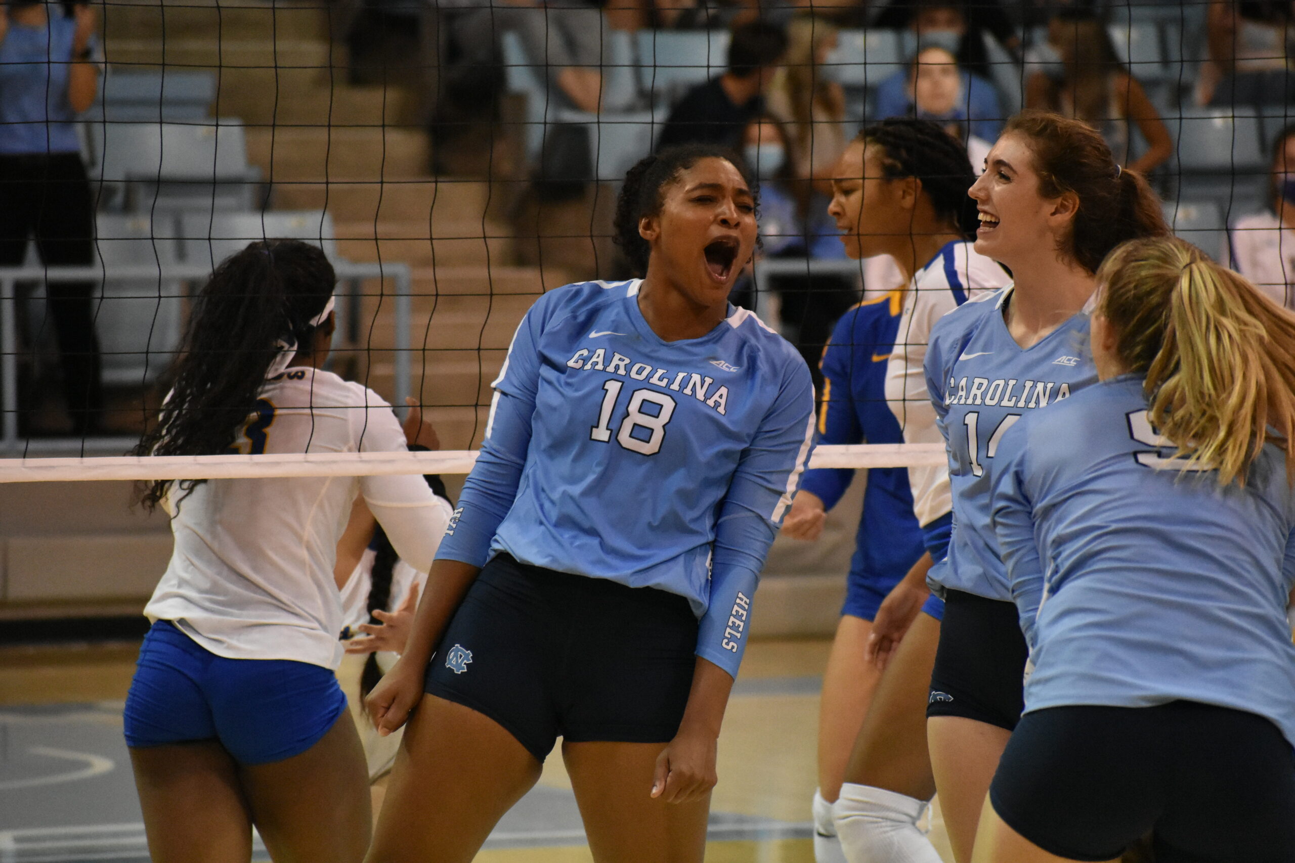 Nia Parker-Robinson: Part-Time Volleyball Athlete, Part-Time Journalist