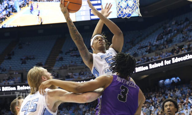 Armando Bacot Named to Naismith Award Midseason Team