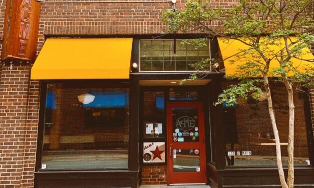 Acme Closed to Dine-In Customers, Workers on Strike