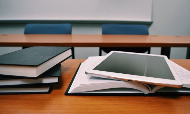 When Teaching the Jan. 6 Insurrection, NC Teachers Walk a Fine Line