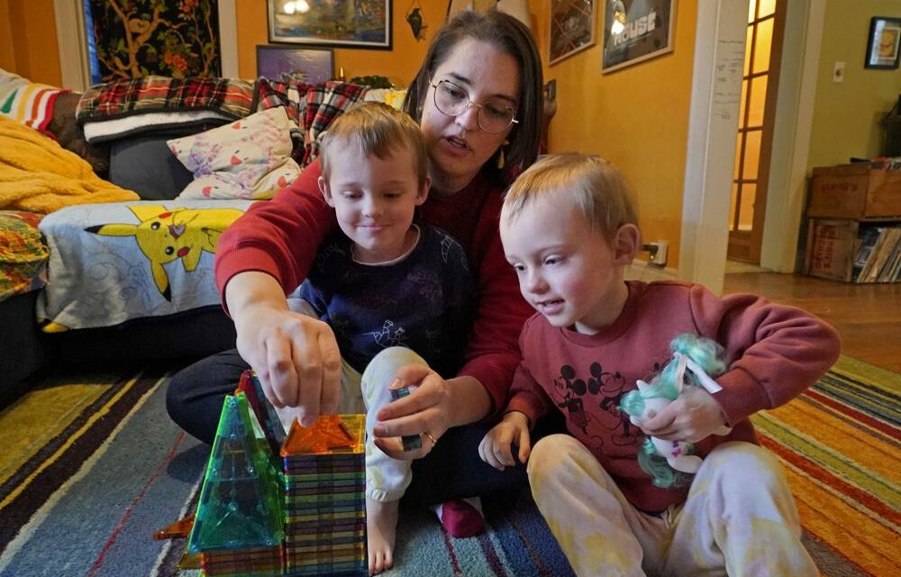 Omicron Surge Vexes Parents of Children Too Young for Shots