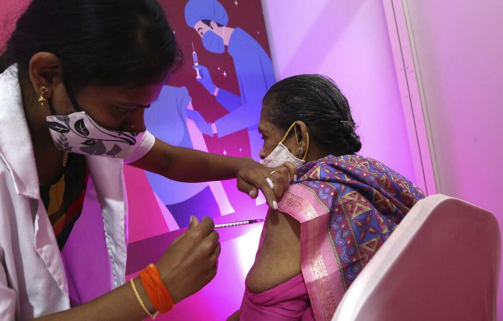 India Starts Booster Shots for Vulnerable Amid Omicron Surge