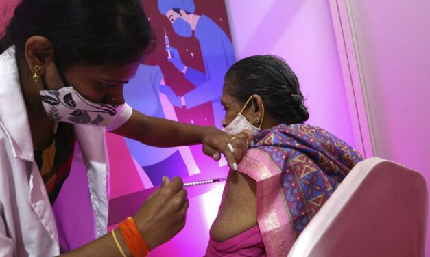 India Starts Booster Shots for Vulnerable Amid Omicron Surge