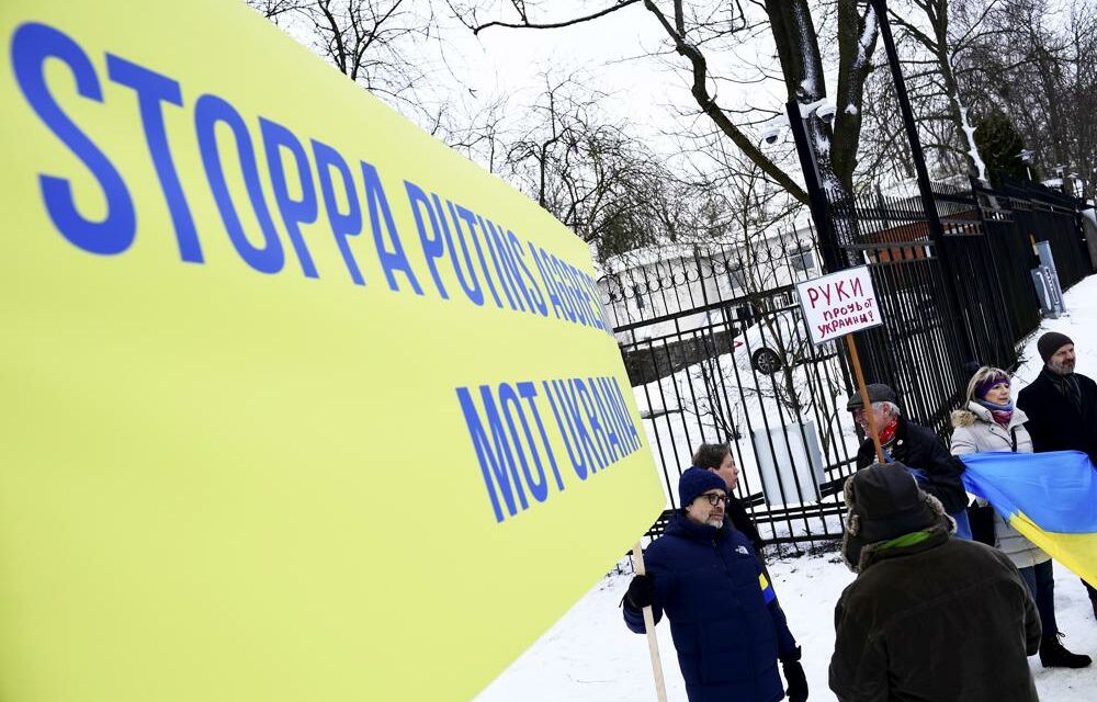 Russia Evacuating Embassy In Ukraine As Crisis Escalates