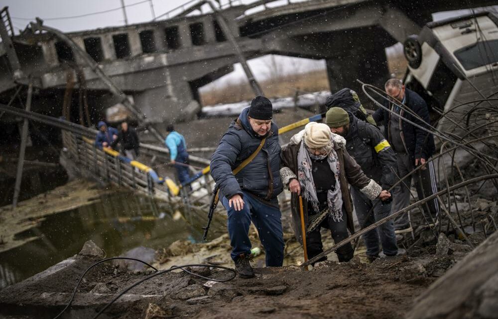 As Russia Batters Ukraine, Both Sides Ready for More Talks