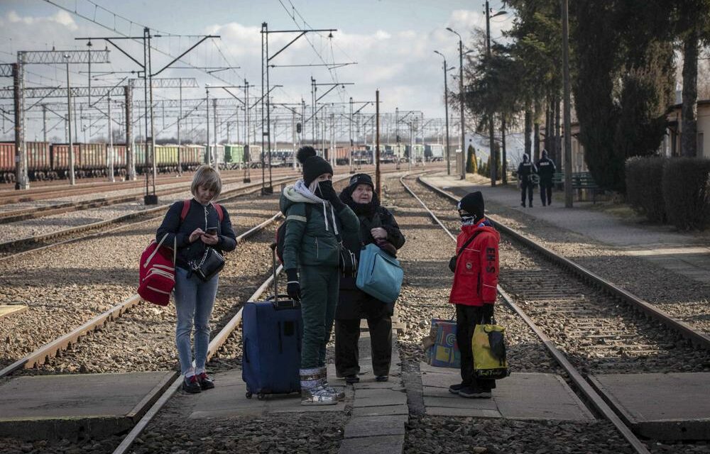 ‘They Were Shooting Civilians’: Ukraine Refugees Saw Abuses
