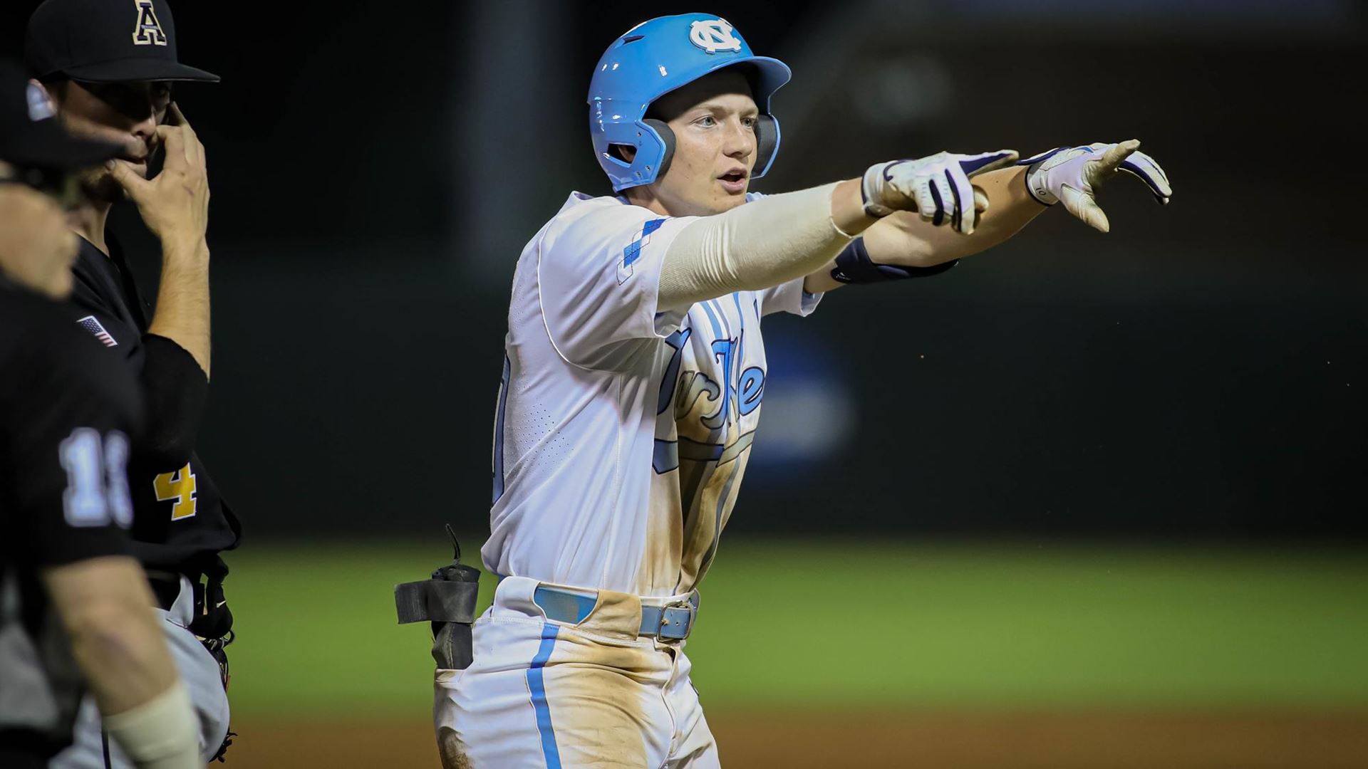 We felt like we could do some damage': UNC baseball's Mac Horvath on cue in  NCAA opener, Sports
