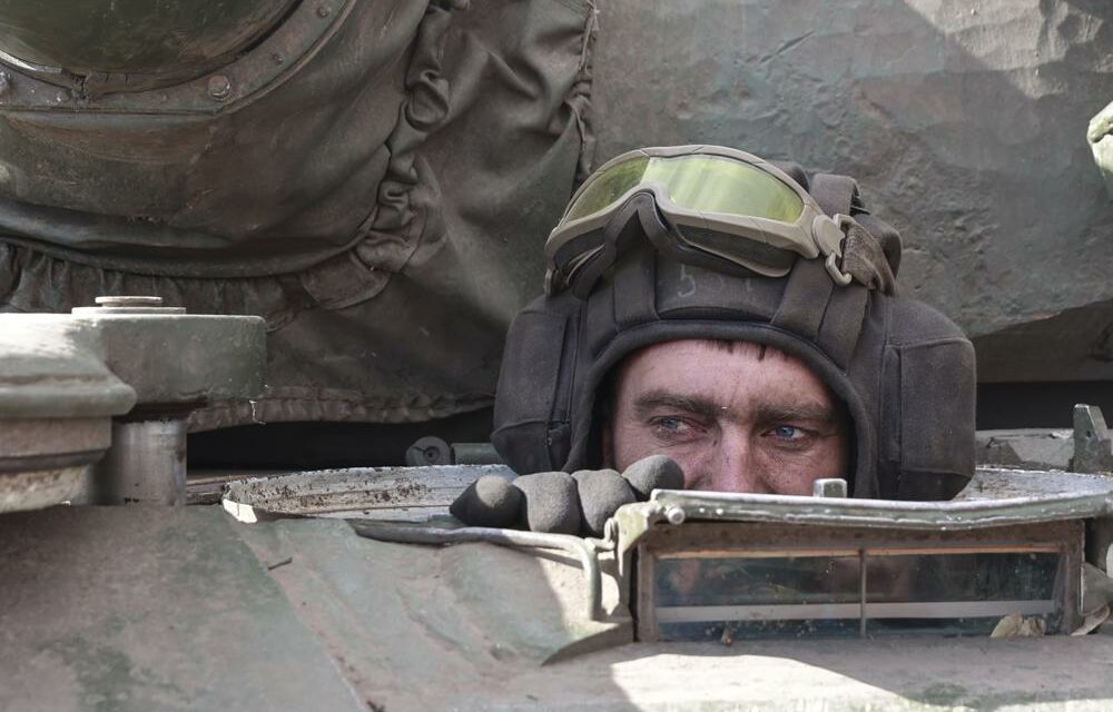 Ukraine Leader Says He Seeks Peace ‘Without Delay’ in Talks