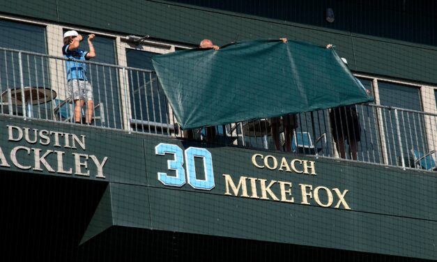 UNC Baseball Honors Mike Fox, Then Trounces No. 20 Florida State to Win Series