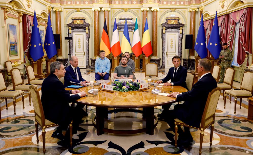 EU Leaders Decry Russian Brutality in Visit to Ukraine