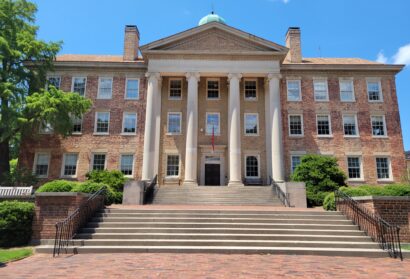 UNC Begins South Building Roof Replacement, Closes Columbia St. Sidewalk for Steam Tunnel