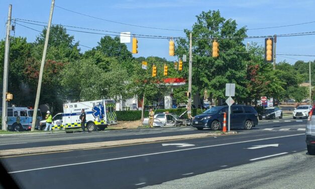 Trio of Incidents Slow Chapel Hill Traffic Friday; 300 Lose Power
