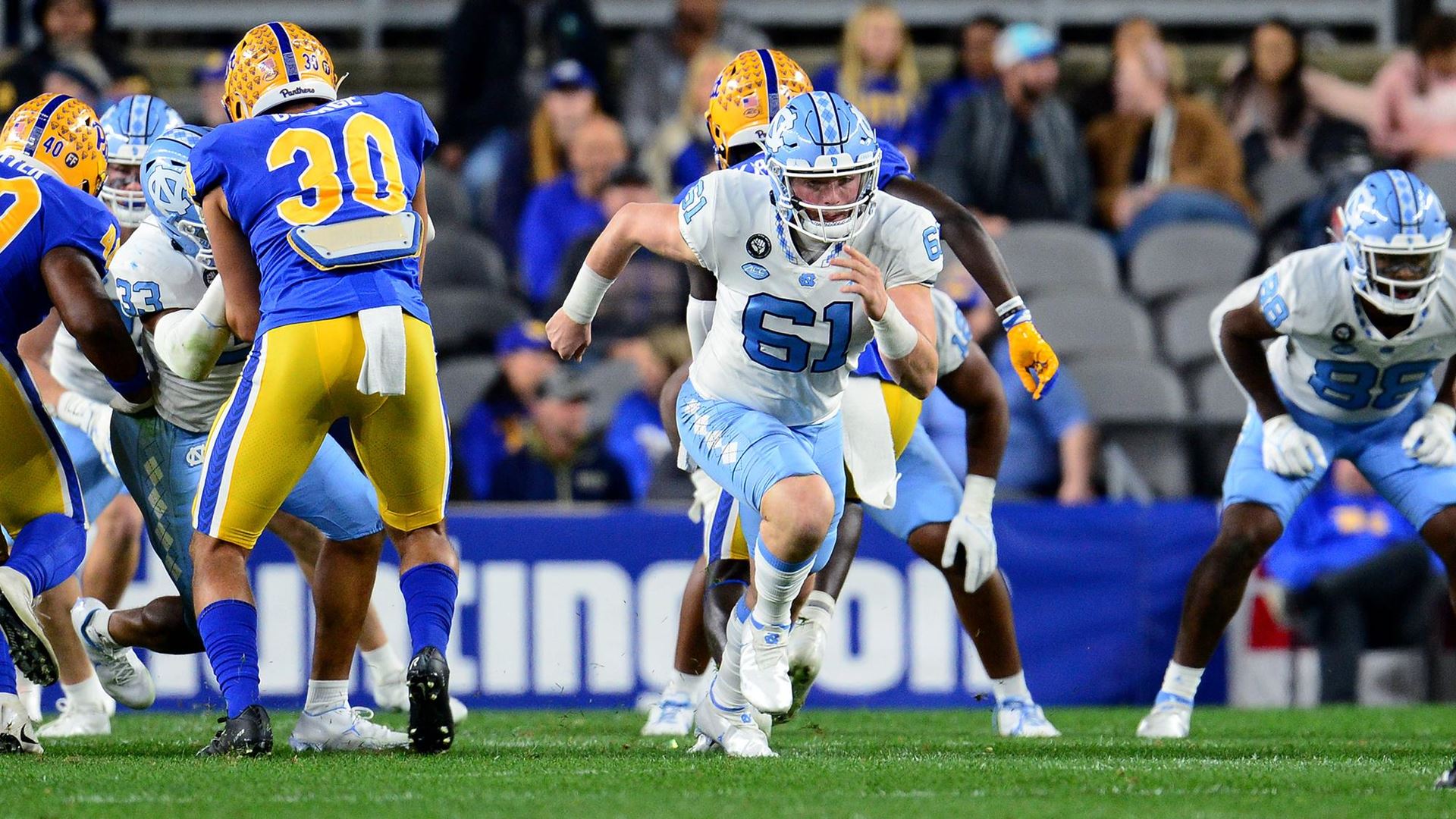 The Man in the Middle: UNC Long Snapper Drew Little