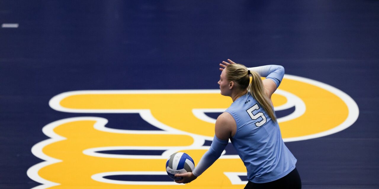 UNC Volleyball Splits Weekend Matches With Pittsburgh and Virginia